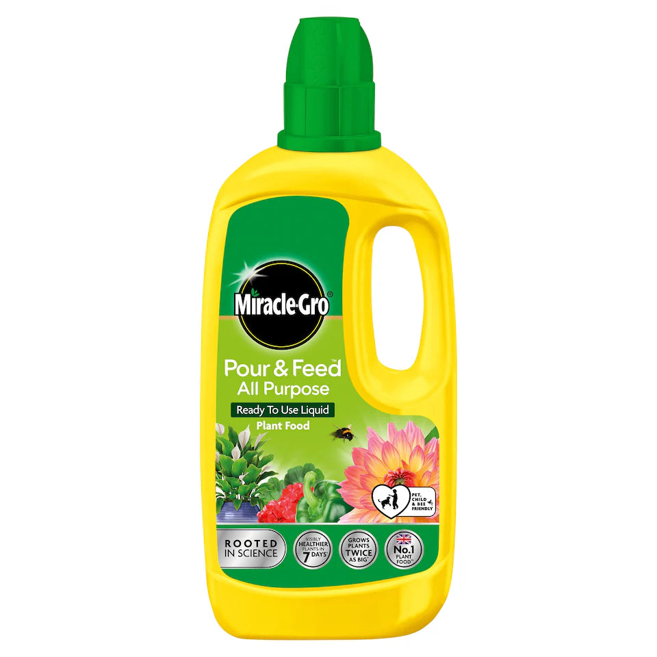 Miracle Gro Pour & Feed Plant Feed 1L